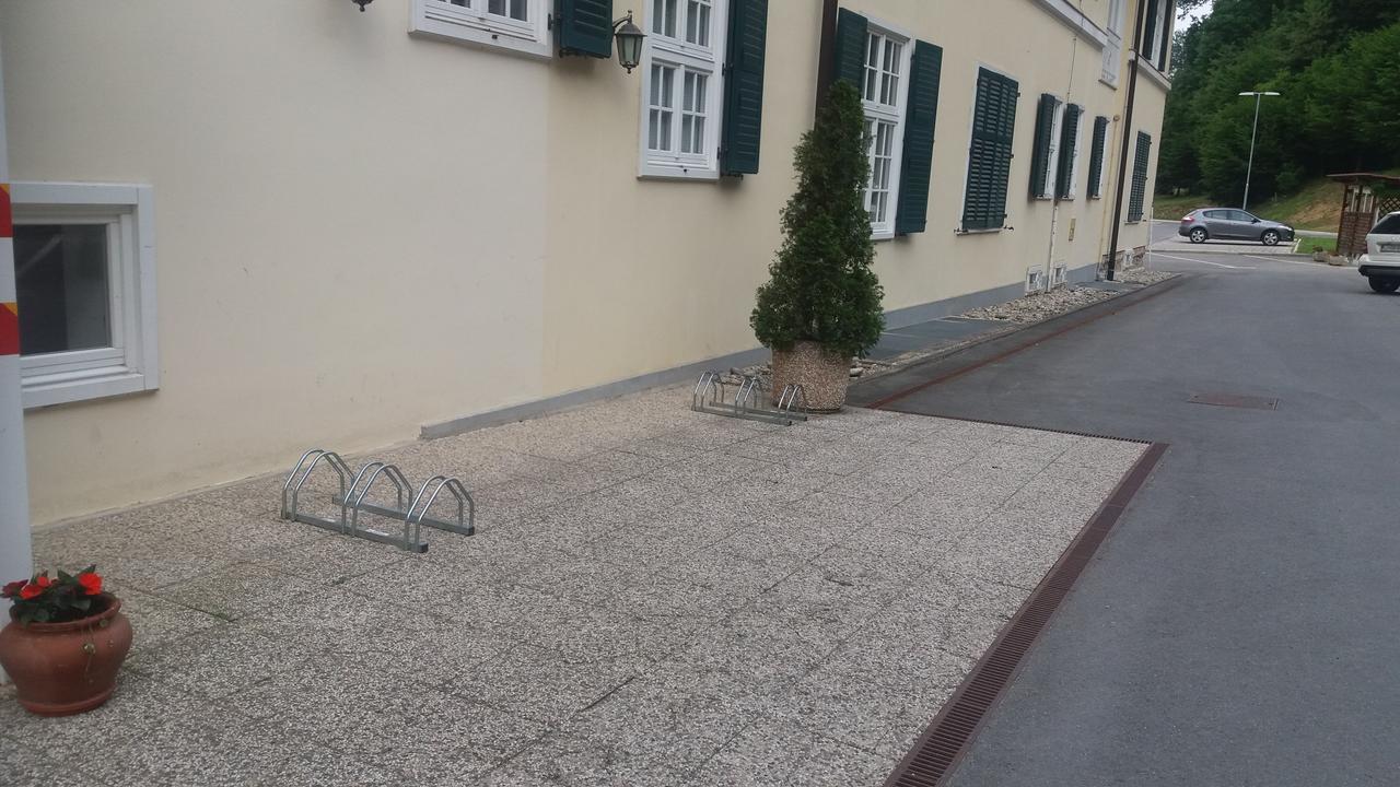 Apartments Soelek - Vila Golf ロガシュカ・スラティナ エクステリア 写真