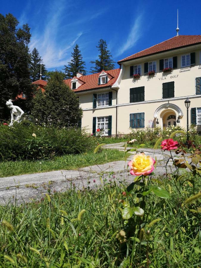 Apartments Soelek - Vila Golf ロガシュカ・スラティナ エクステリア 写真